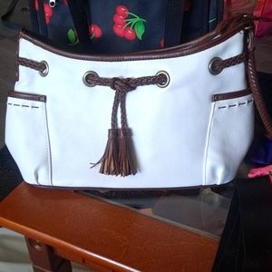 Relic purse used once perfect condition, genuine leather